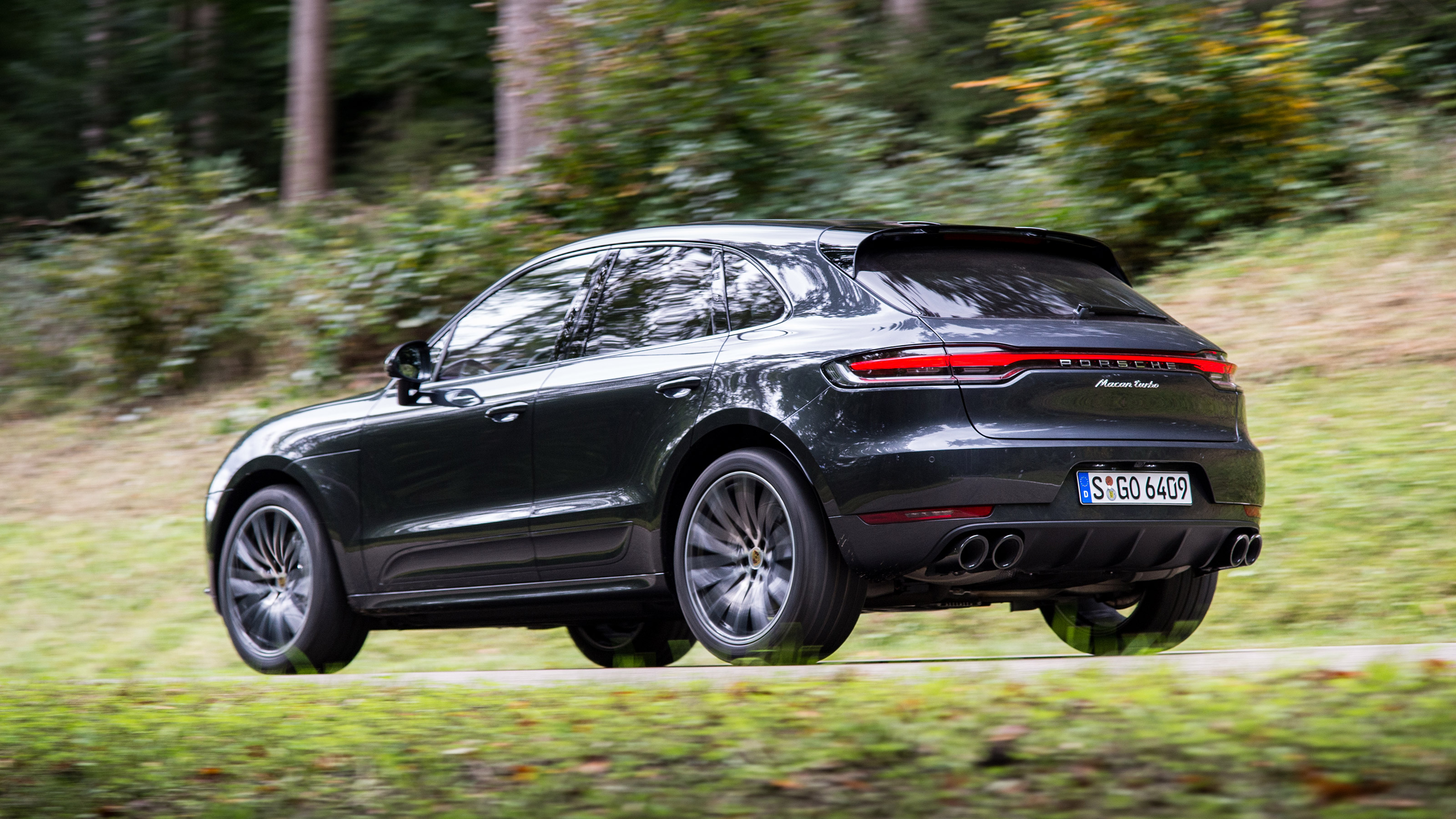 porsche macan turbo фото porsche macan turbo фото